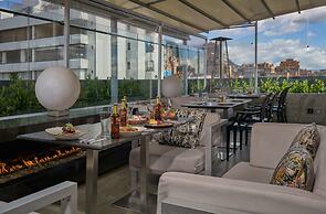 100 Luxury Suites by Preferred