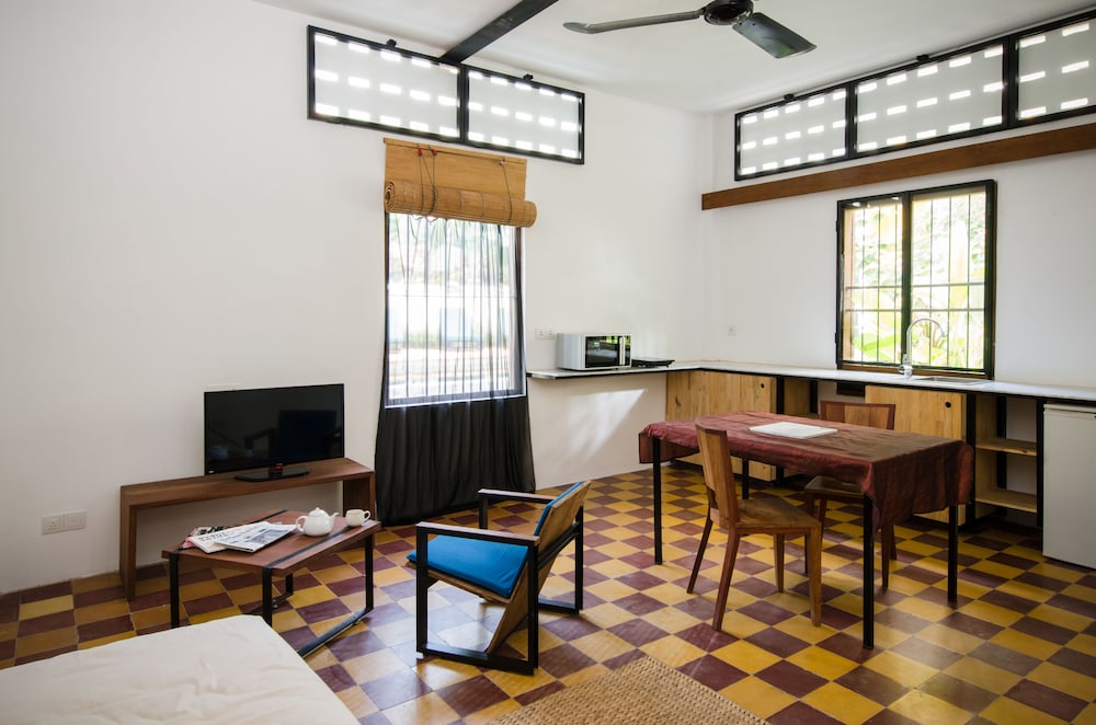 Pages Rooms