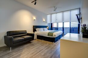Arena Apartments by CLLIX