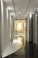 Broadway Hotel
