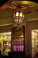 Broadway Hotel