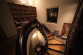 House740