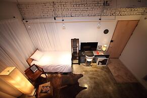 House740