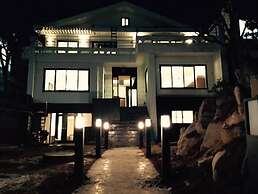 House740
