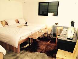 House740