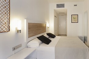 Hotel Santa Rosa, Blue Hoteles