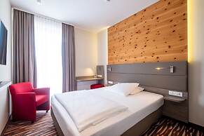 Amaro Hotel