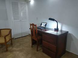 Hotel Laureles 70
