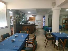Hotel Laureles 70