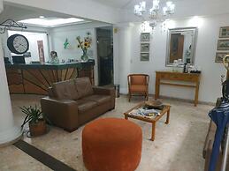Hotel Laureles 70
