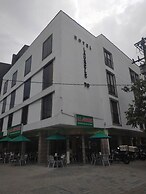 Hotel Laureles 70