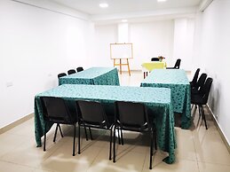 Hotel Laureles 70