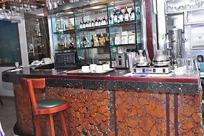 Hotel Laureles 70