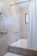 Zula Inn Aparthotel