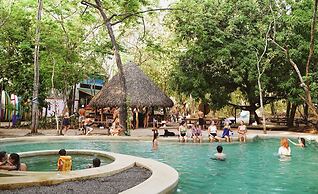 Dreamsea Surf Camp