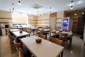 Airport Hotel
