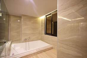 2 Heaven Hotel