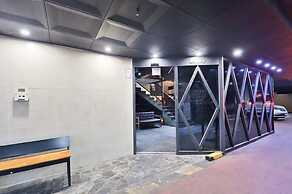 2 Heaven Hotel