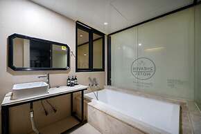 2 Heaven Hotel