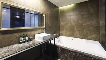 2 Heaven Hotel