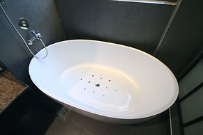 2 Heaven Hotel