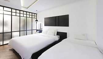 2 Heaven Hotel
