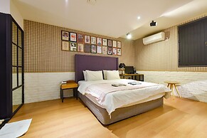 25 Hours Hotel
