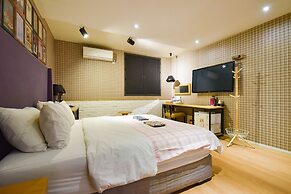 25 Hours Hotel