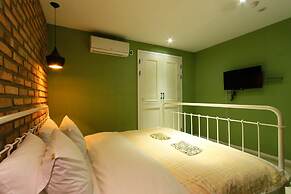25 Hours Hotel