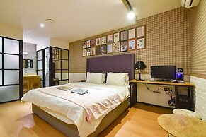 25 Hours Hotel