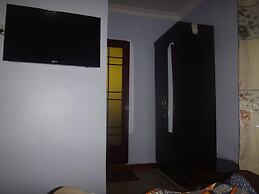 Way Side Hotel