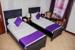 Hotel Aquiline