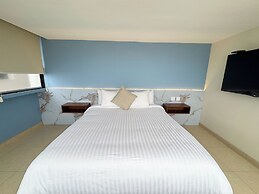 Hotel Corona Plaza
