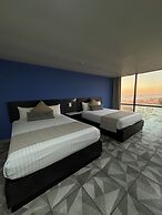 Hotel Corona Plaza