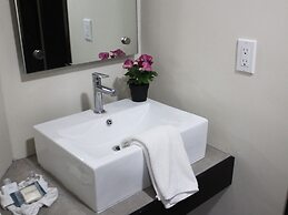 Hotel Corona Plaza