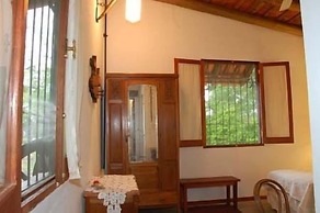 Golden Lodge