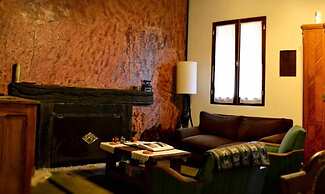 Golden Lodge