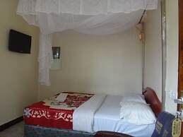 Midway Hotel