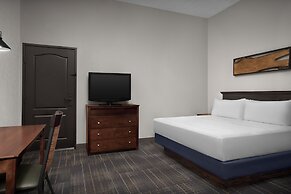 The Suites Hotel at Waterfront Plaza