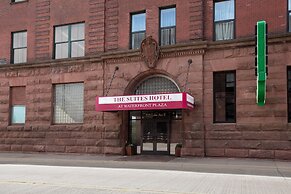 The Suites Hotel at Waterfront Plaza