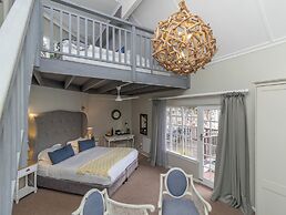 Whale Rock Luxury Lodge