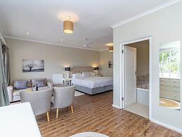 Whale Rock Luxury Lodge