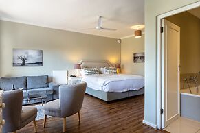 Whale Rock Luxury Lodge