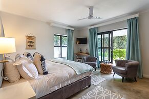 Whale Rock Luxury Lodge
