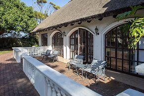 Whale Rock Luxury Lodge
