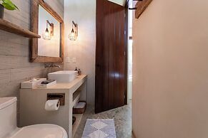 Lula Tulum, a Small Luxury Hotel