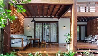 Lula Tulum, a Small Luxury Hotel