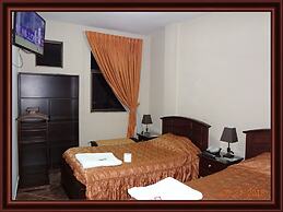 Hostelling Bustillo
