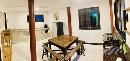 Ban Keaw Villas