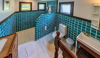 Ban Keaw Villas